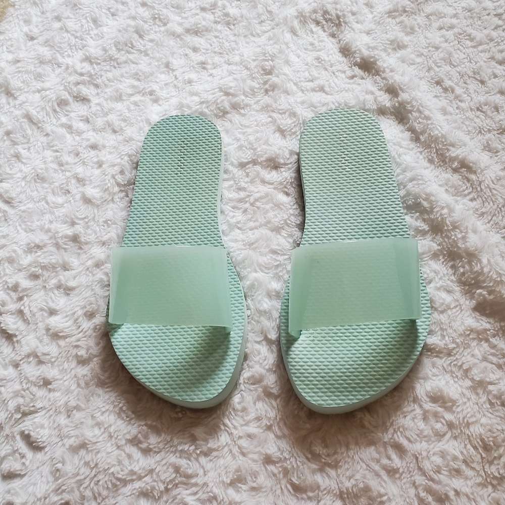 Womens shoes